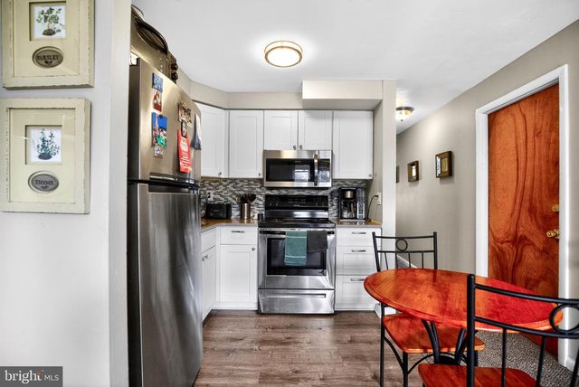 4401 MANAYUNK AVE, Philadelphia, PA 19128