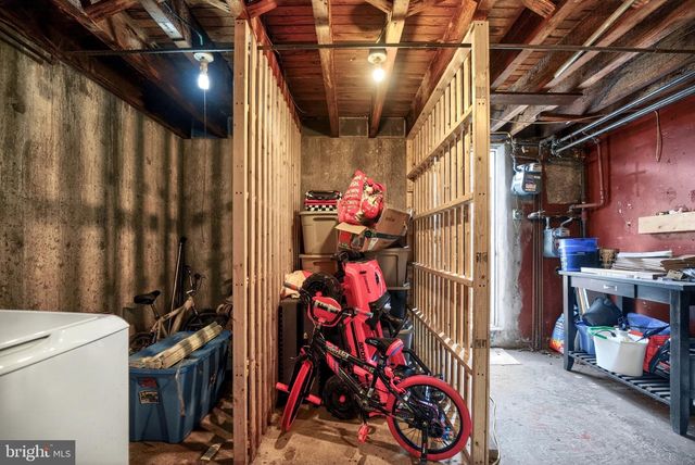 4401 MANAYUNK AVE, Philadelphia, PA 19128