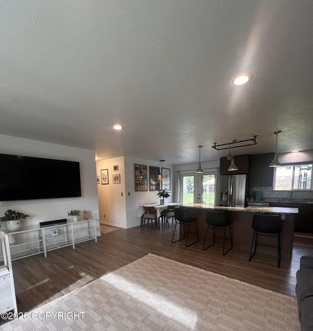 11541 Lower Sunny Circle, Eagle River, AK 99577