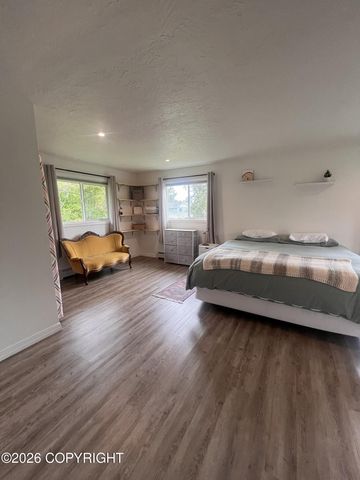 11541 Lower Sunny Circle, Eagle River, AK 99577