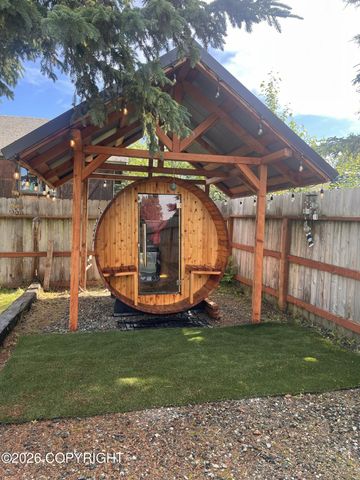11541 Lower Sunny Circle, Eagle River, AK 99577