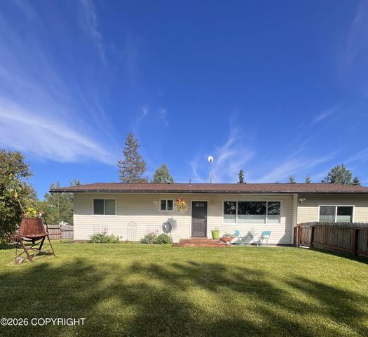 11541 Lower Sunny Circle, Eagle River, AK 99577