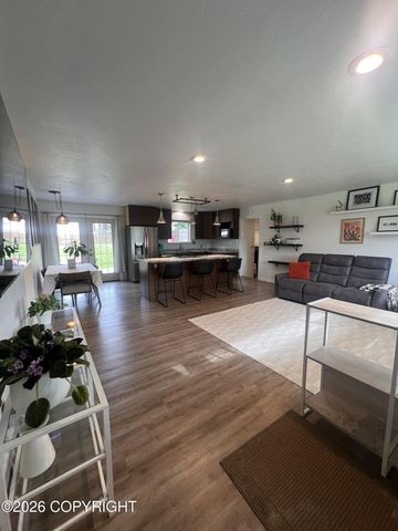 11541 Lower Sunny Circle, Eagle River, AK 99577