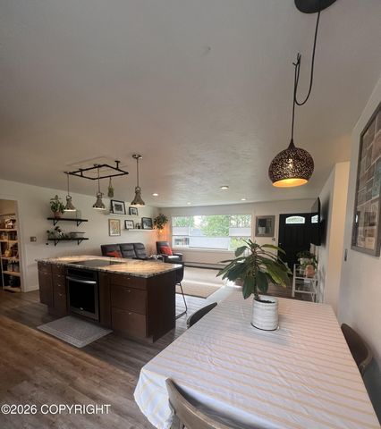 11541 Lower Sunny Circle, Eagle River, AK 99577