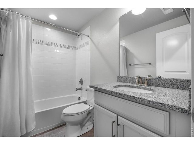 5912 Boston Ct, Denver, CO 80238