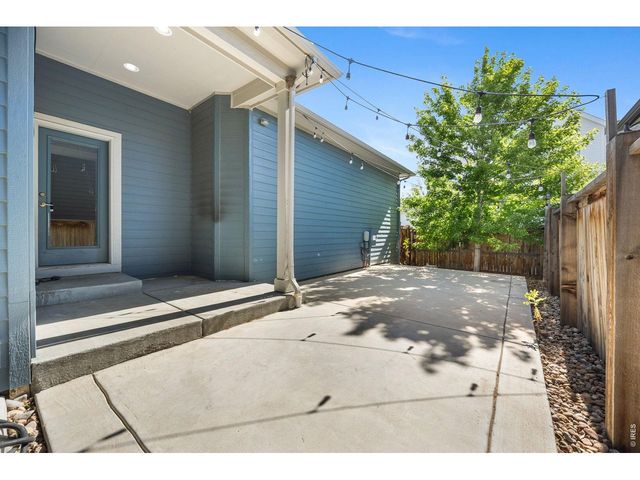 5912 Boston Ct, Denver, CO 80238