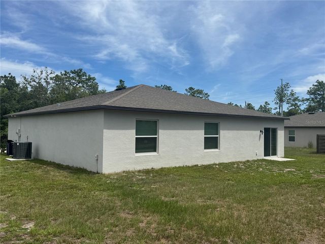 14035 CANYON SWALLOW ROAD, Weeki Wachee, FL 34614