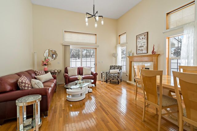 3690 Commonwealth Road, Woodbury, MN 55125