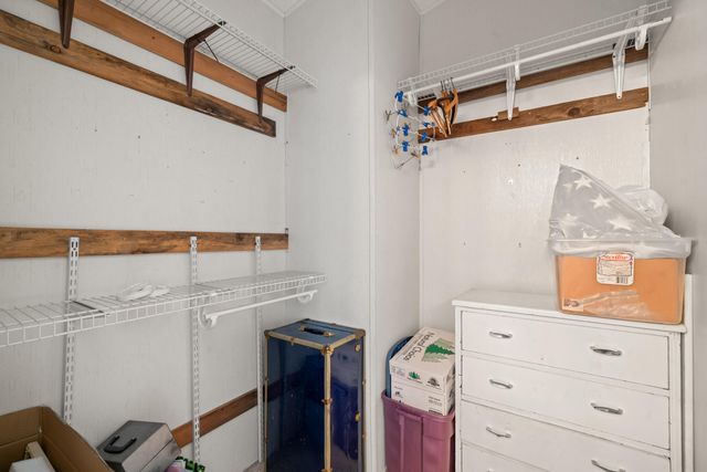 1570 S Peach Street SPC 65, Medford, OR 97501