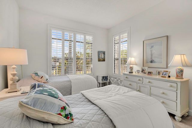 35 Inlet Point Dr Unit 19A, Pawleys Island, SC 29585