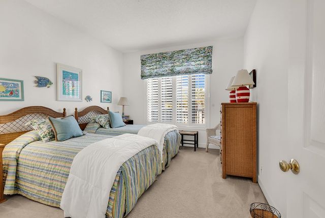 35 Inlet Point Dr Unit 19A, Pawleys Island, SC 29585
