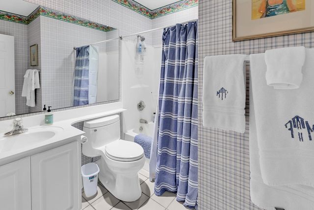 35 Inlet Point Dr Unit 19A, Pawleys Island, SC 29585