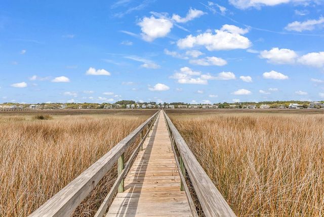 35 Inlet Point Dr Unit 19A, Pawleys Island, SC 29585