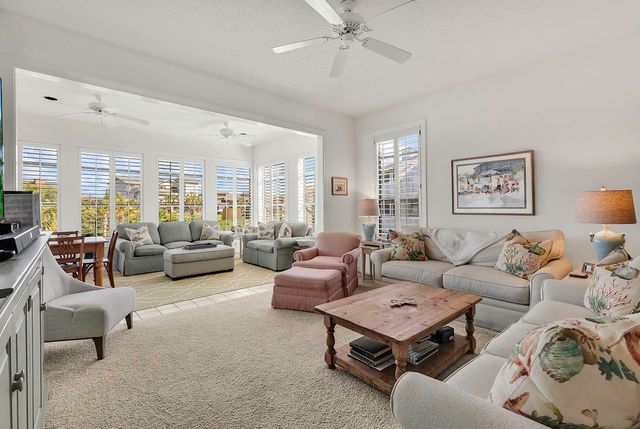 35 Inlet Point Dr Unit 19A, Pawleys Island, SC 29585