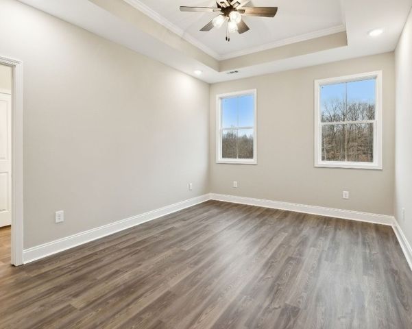 527 Hog Back Ridge Rd, Bethpage, TN 37022