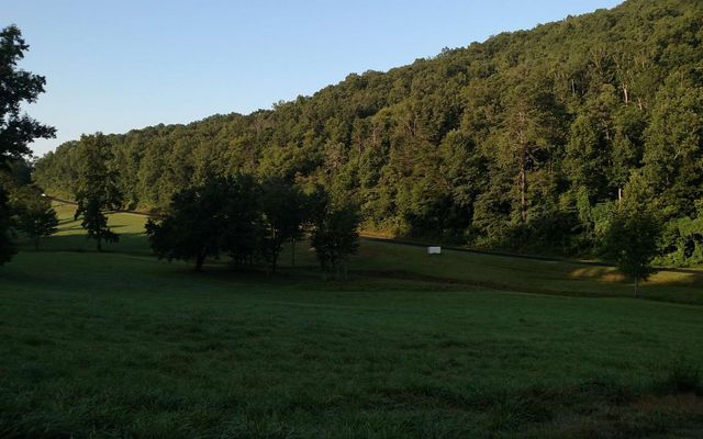 6 Oak Ridge South, Hayesville, NC 28904