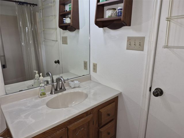 60 Hillcrest Drive, Coldspring, TX 77331