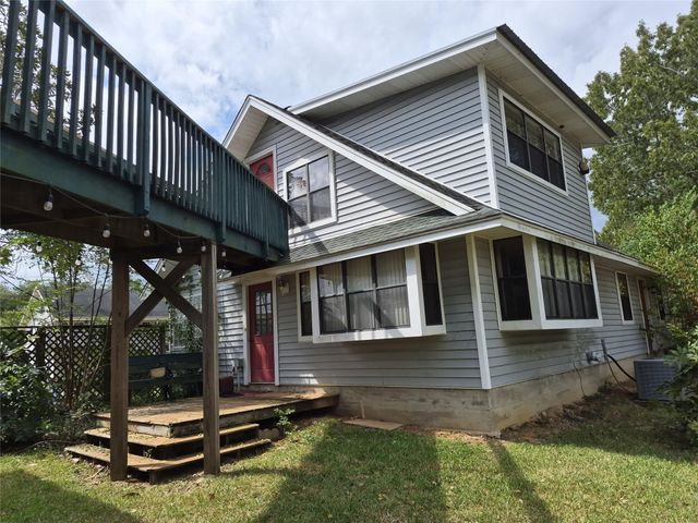 60 Hillcrest Drive, Coldspring, TX 77331