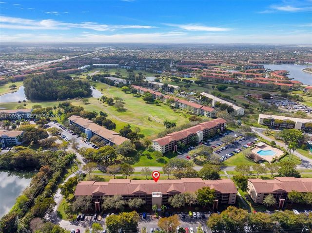 12750 SW 4th Ct 314J, Pembroke Pines, FL 33027