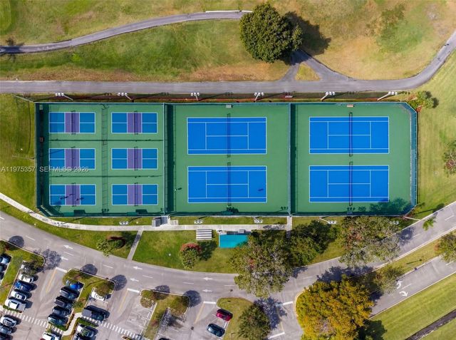 12750 SW 4th Ct 314J, Pembroke Pines, FL 33027