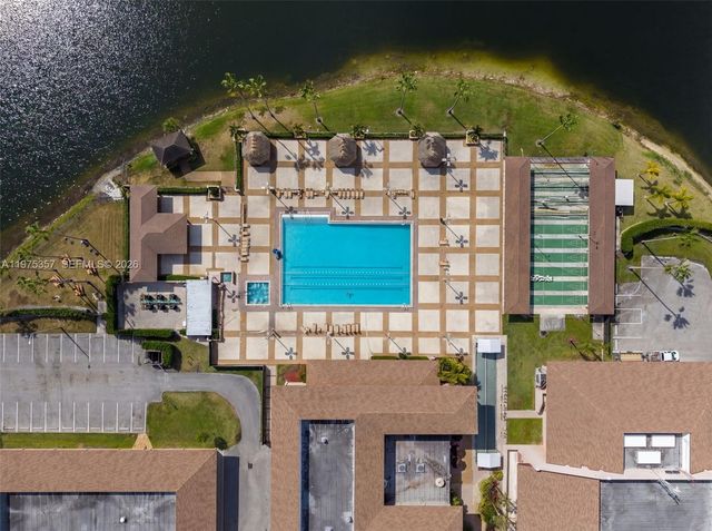 12750 SW 4th Ct 314J, Pembroke Pines, FL 33027