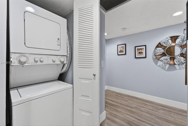 12750 SW 4th Ct 314J, Pembroke Pines, FL 33027