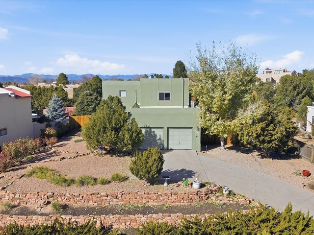 2708 Via Caballero del Sur, Santa Fe, NM 87505