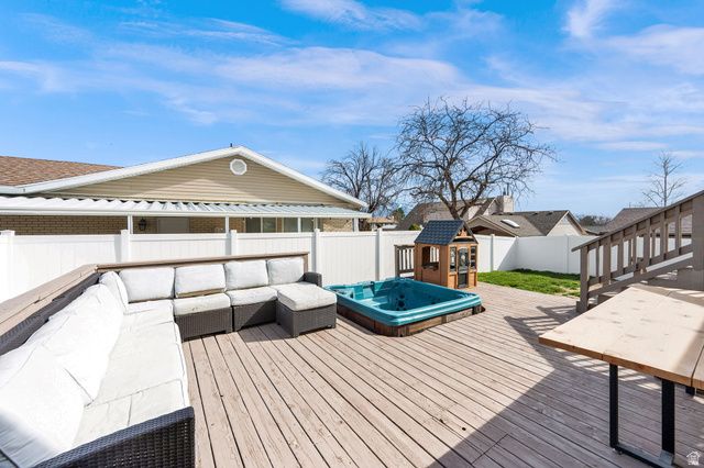 2617 W DONNAWOOD CIR, Salt Lake City, UT 84129