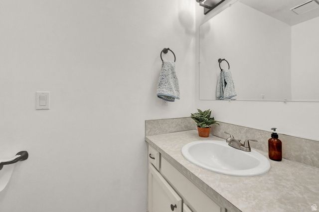 2617 W DONNAWOOD CIR, Salt Lake City, UT 84129