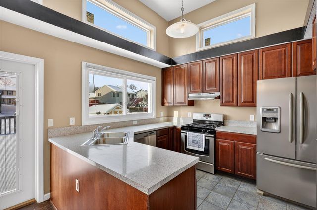 4507 Brookmeadow Drive Se, City Of Kentwood, MI 49512