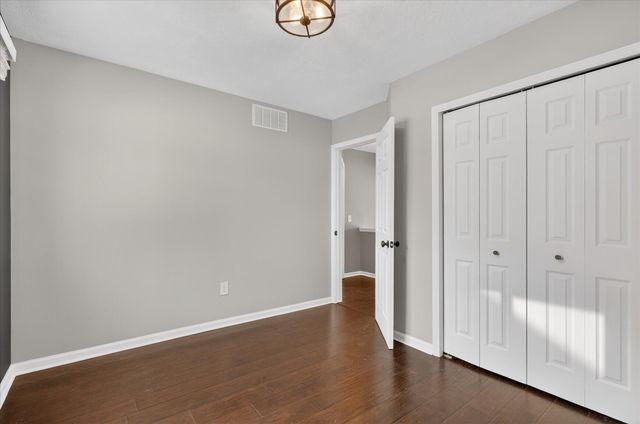 4507 Brookmeadow Drive Se, City Of Kentwood, MI 49512