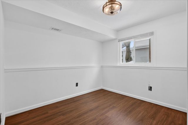 4507 Brookmeadow Drive Se, City Of Kentwood, MI 49512