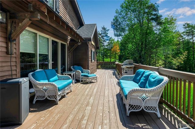 7262 Poverty Hill Road, Ellicottville, NY 14731