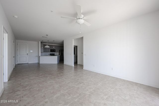 2511 W QUEEN CREEK Road 171, Chandler, AZ 85248