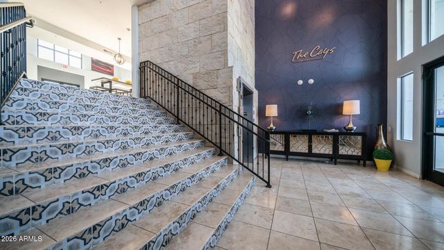 2511 W QUEEN CREEK Road 171, Chandler, AZ 85248