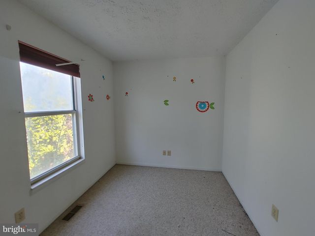 204 GRANADA RD, Pasadena, MD 21122
