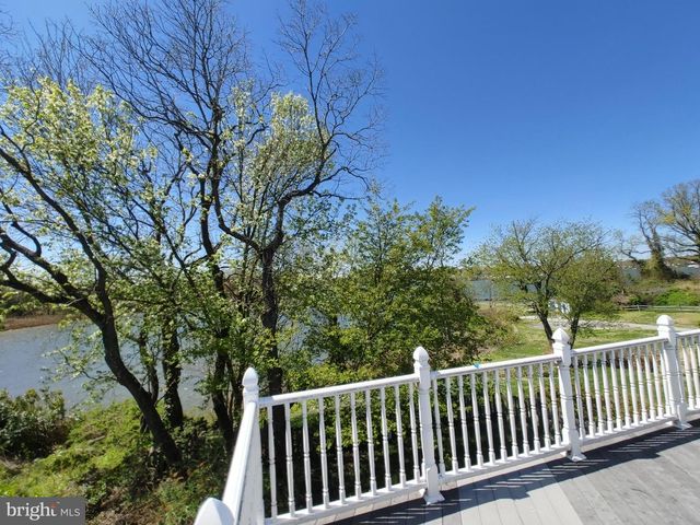 204 GRANADA RD, Pasadena, MD 21122