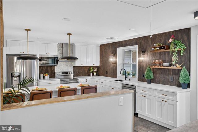 315 QUARRY RD, Spring City, PA 19475