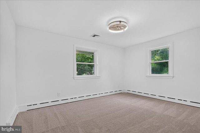 315 QUARRY RD, Spring City, PA 19475