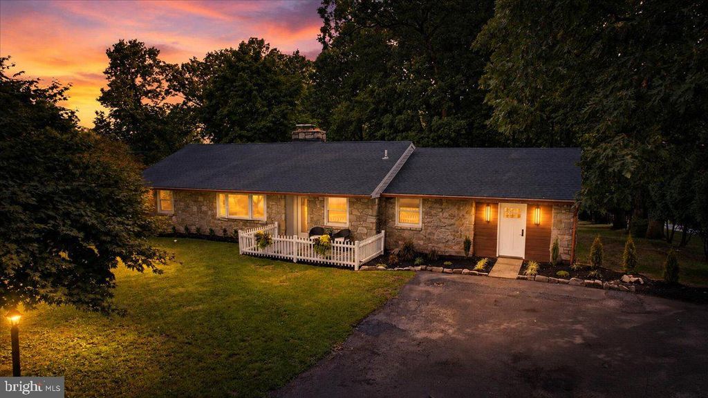 315 QUARRY RD, Spring City, PA 19475