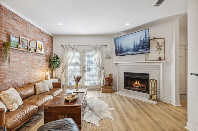 4102 Buena Vista Street 1, Dallas, TX 75204