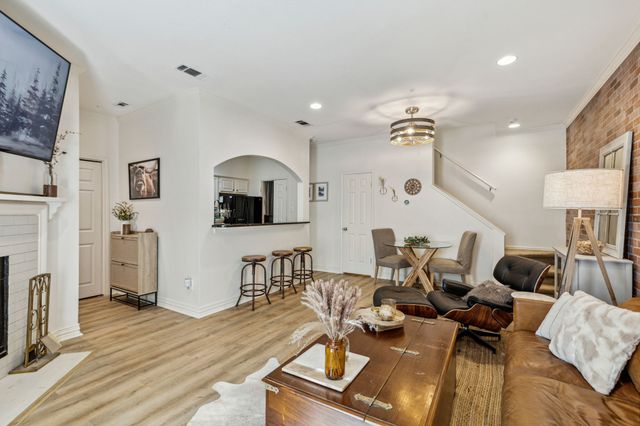 4102 Buena Vista Street 1, Dallas, TX 75204