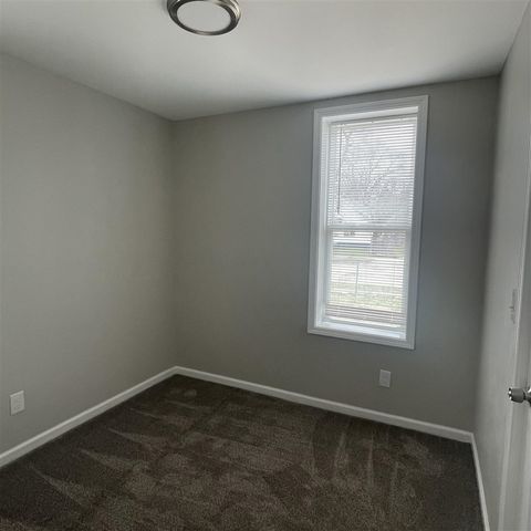 2209 Leahy Street, Muskegon, MI 49444