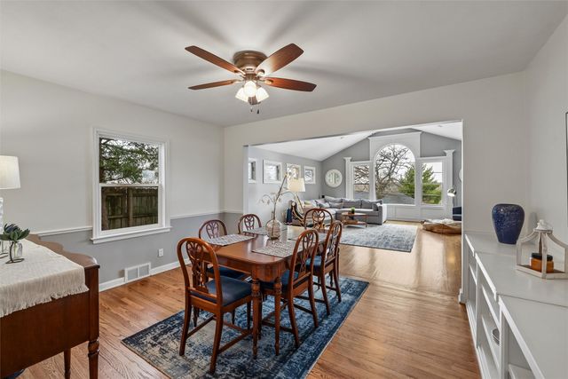 3939 River Oaks Drive, Des Moines, IA 50312