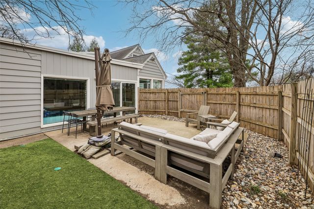 3939 River Oaks Drive, Des Moines, IA 50312