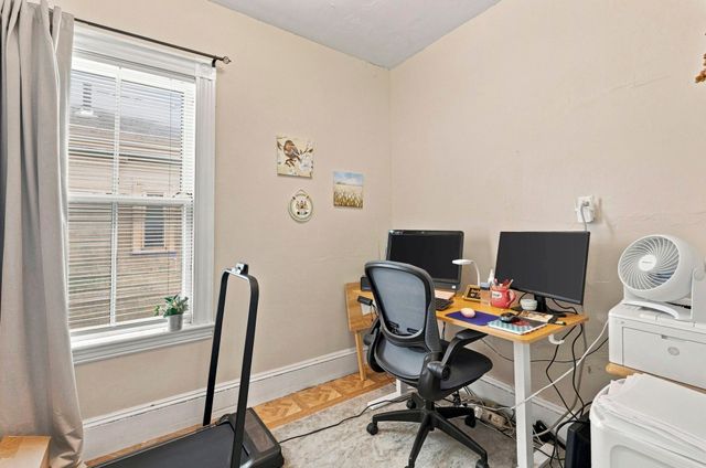 10 Albion St, Medford, MA 02155
