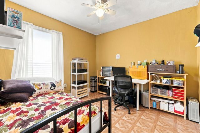 10 Albion St, Medford, MA 02155