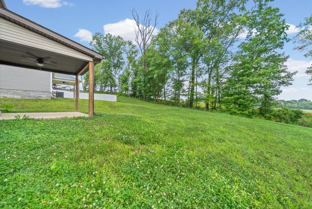 1224 Cardinal Creek Dr, Clarksville, TN 37040