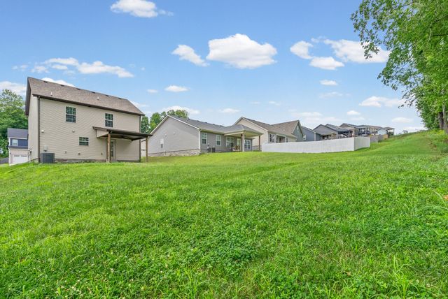 1224 Cardinal Creek Dr, Clarksville, TN 37040