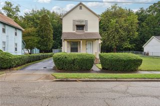 325 S Jackson Street, Youngstown, OH 44506